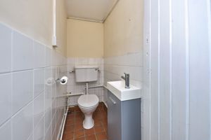 Photo 30- click for photo gallery